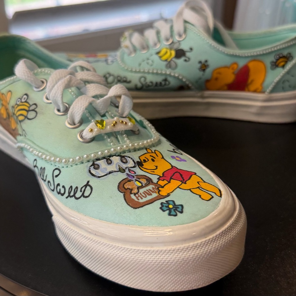 Hand embellished One of a kind Winnie The Pooh Themed Tennis shoe, size 6.5. - Picture 15 of 17